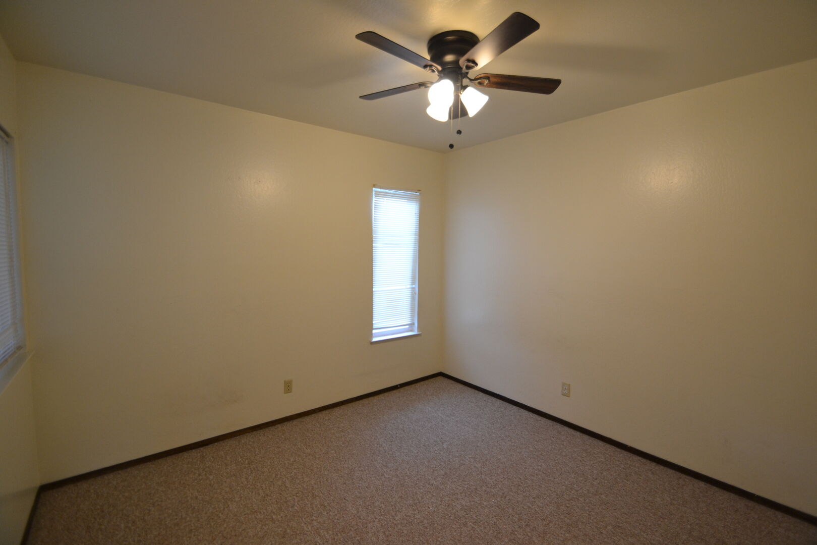 Delaware Apartments(Unit2C)BerkeleyPremium Properties